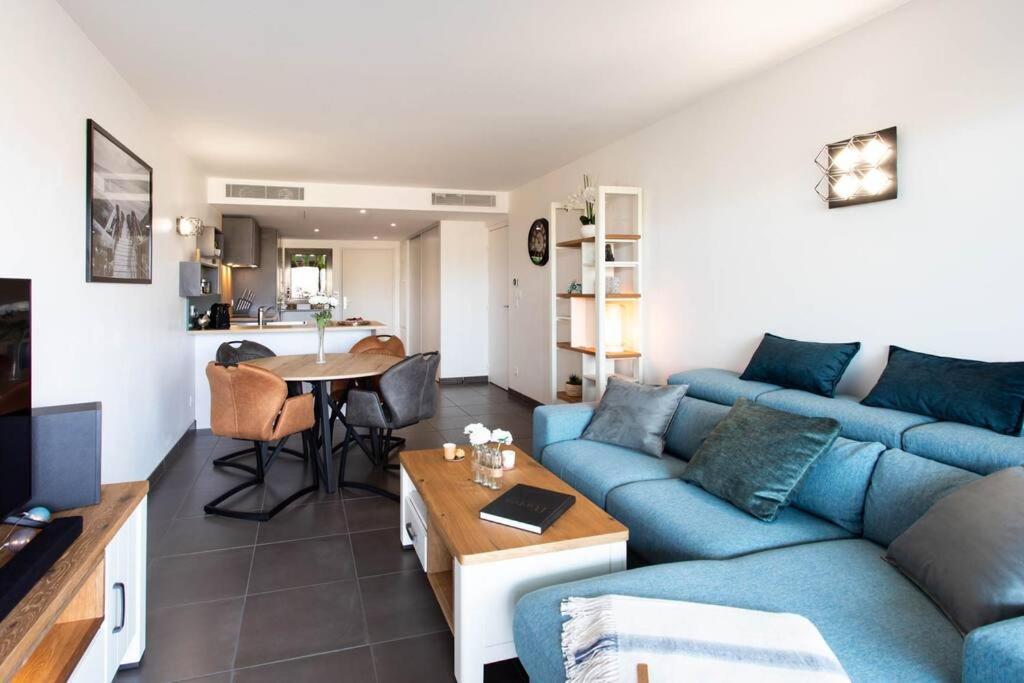 Apartmán A7- 2 Bdr Sea & Mountain View - Ac, Parking, Pool & Terrace Antibes Exteriér fotografie
